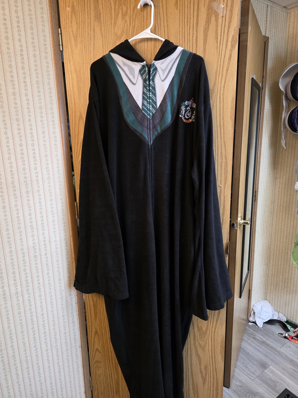 Warner Bros. Black and Green Slytherin-Style Hooded Robe Onsie